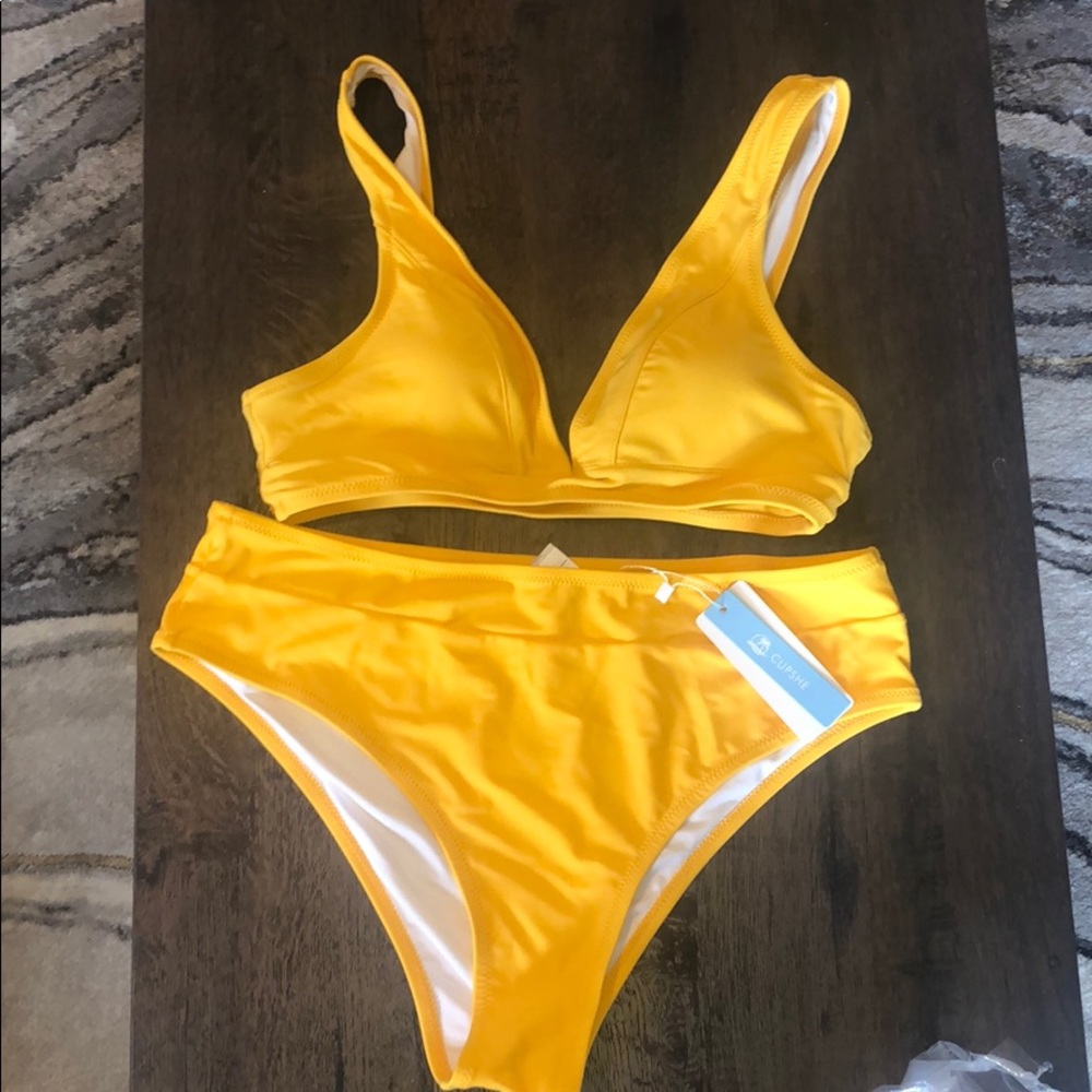 Women’s Cupshe Bikini